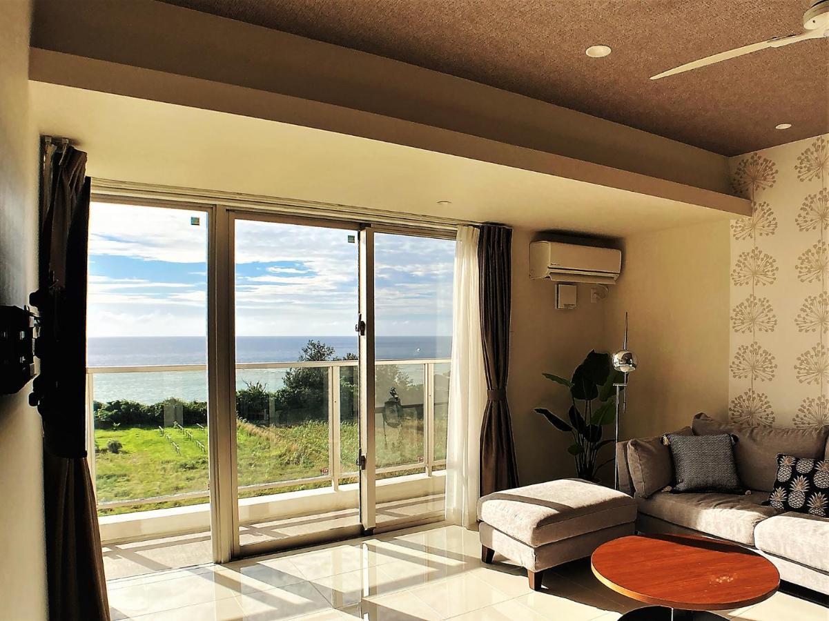 真栄田グランブルー403 ~ Maeda Grand Blue 403 ~ Apartment Onna Exterior photo